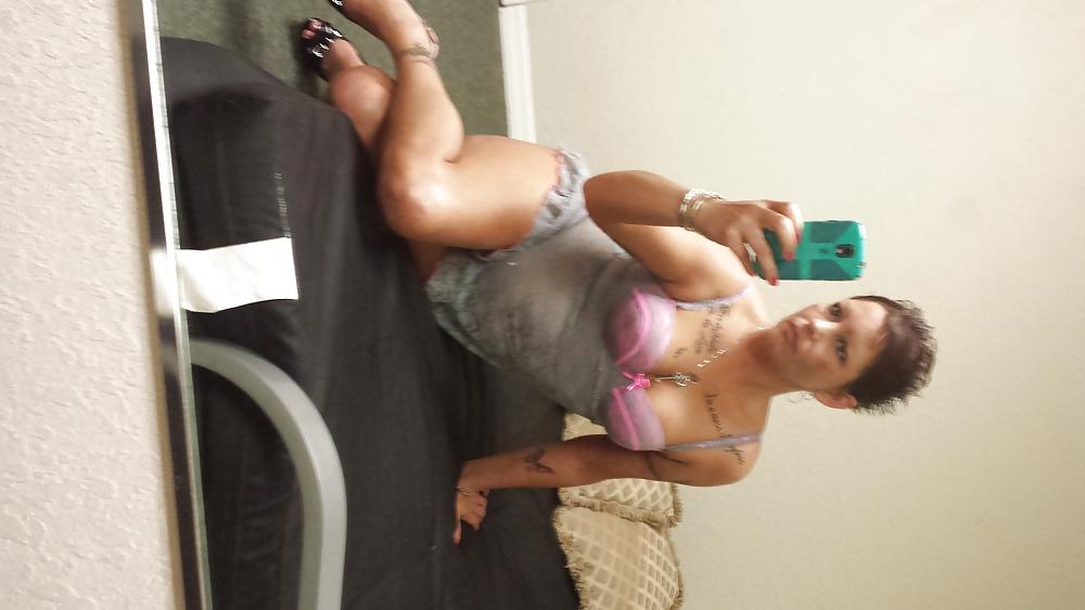 10P NEW PICS OF ME....TELL ME WHAT YOU THIN
