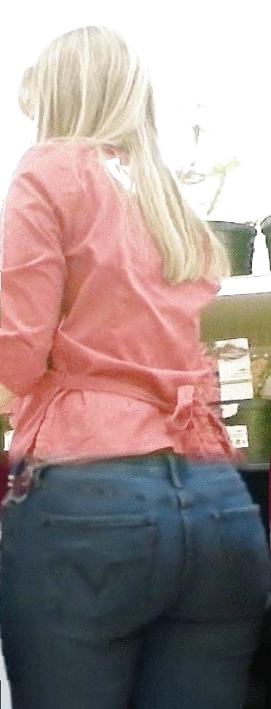 25P Sexy co-worker with big round ass in tight trousers,jeans