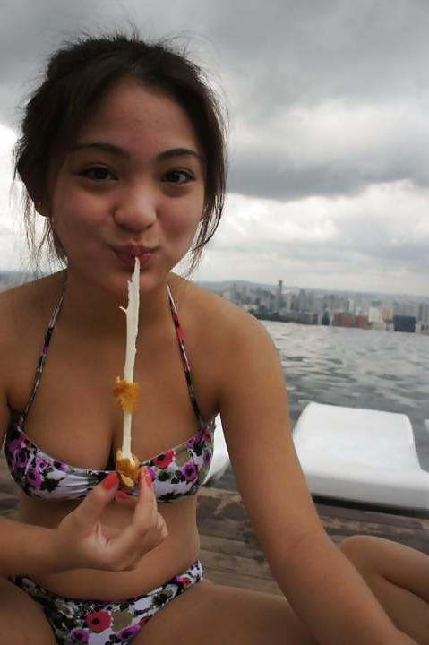 22P Cute Chinese Chick (non-nude)