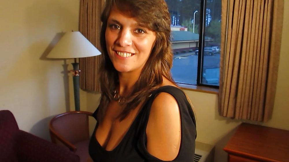 25P Klara the Seattle MILF fucked by Jeff Harder