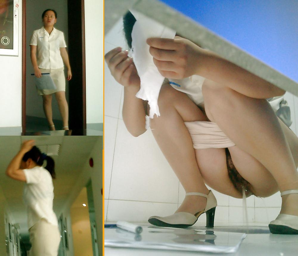 22P Chinese public voyeur