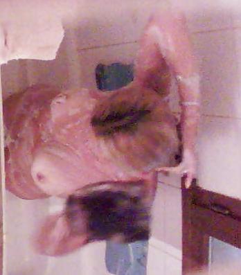 19P Hidden cam - Mature in bathroom 2