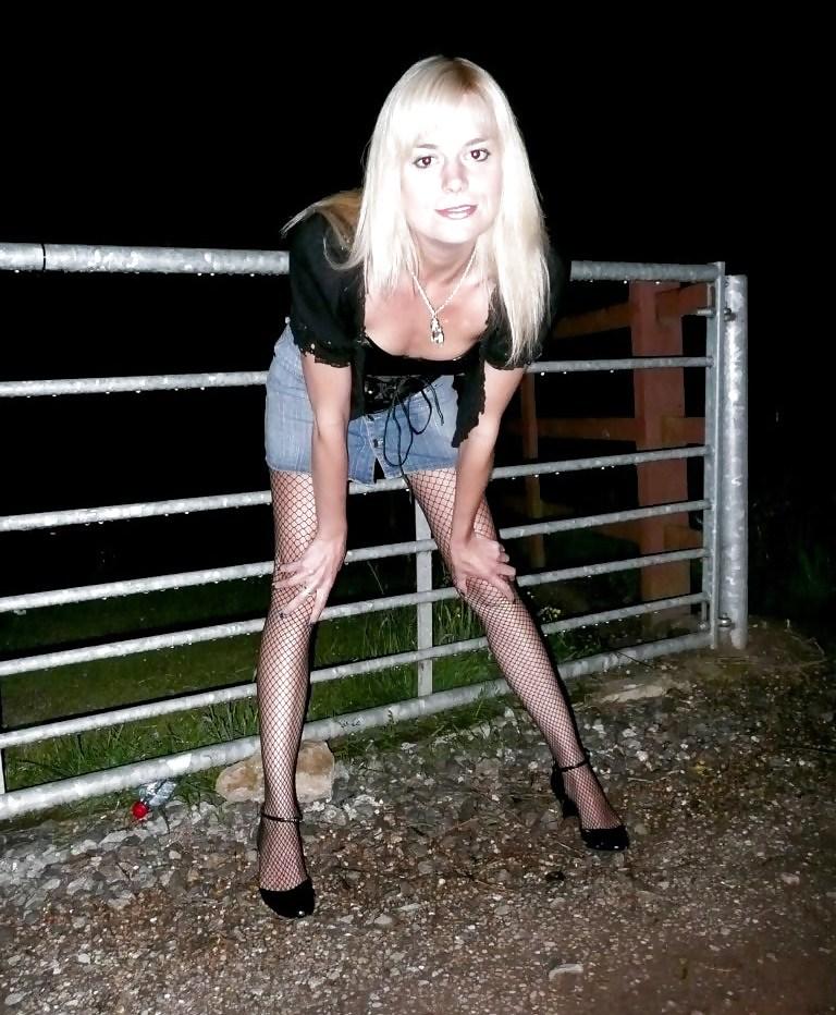 7P Hotlegs-miniskirt babe23