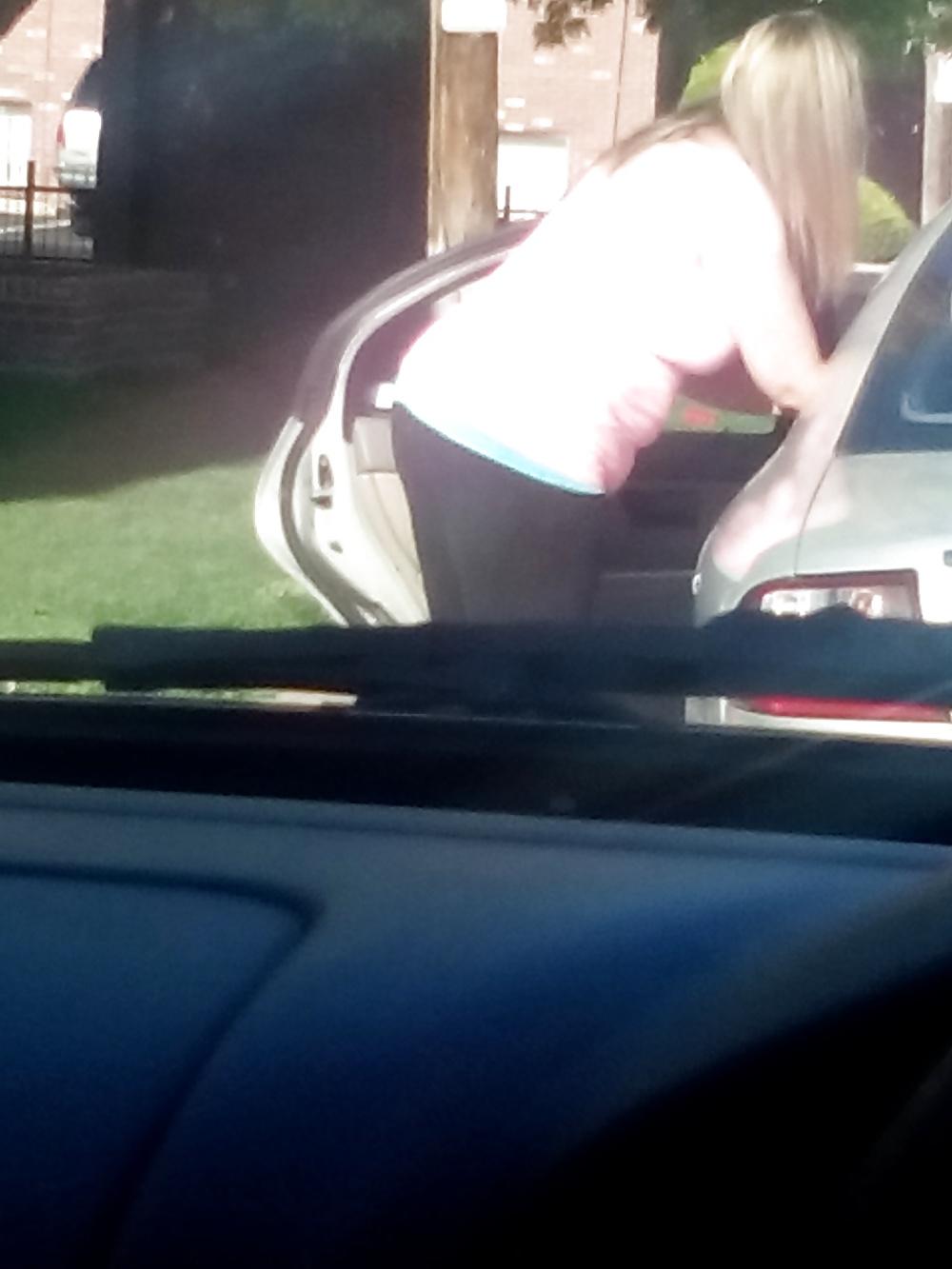 17P Thick blonde leggings