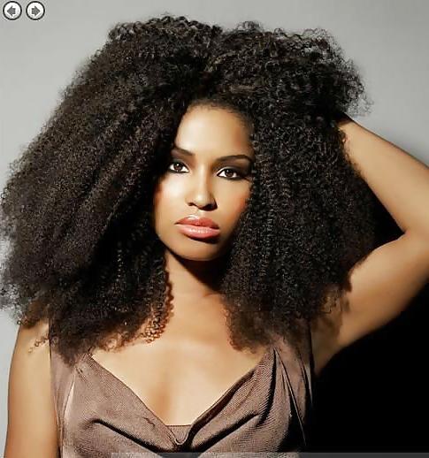 25P Gorgeous females with curly hair