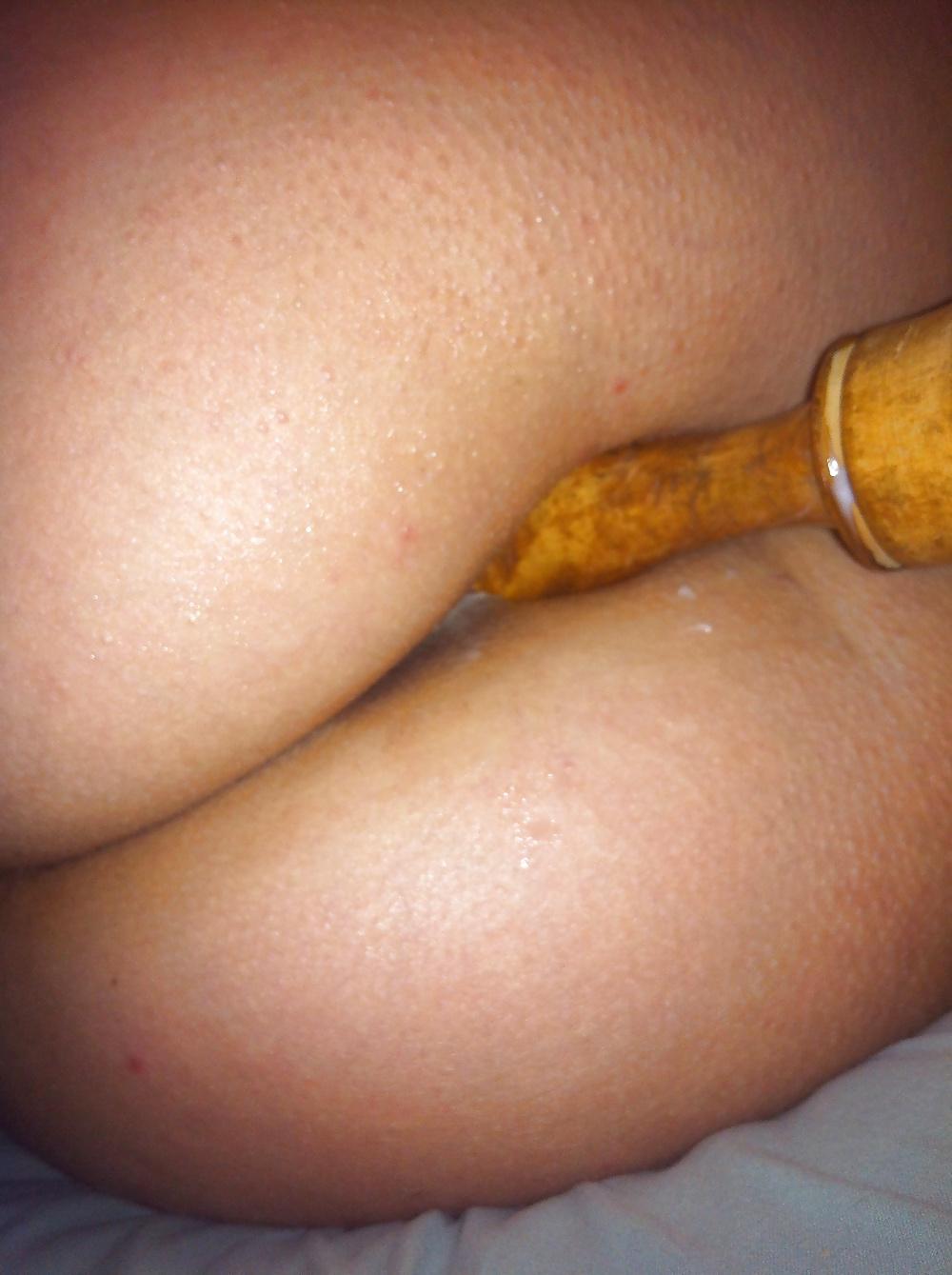 10P Wife play with wood 