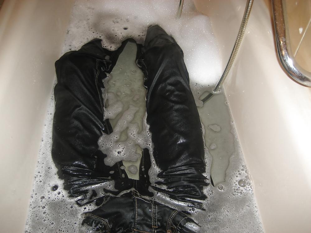 25P Baden mit Jeans