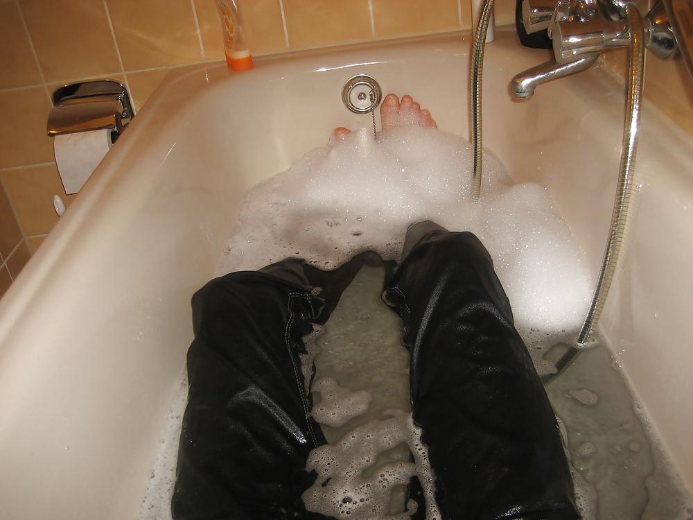 25P Baden mit Jeans
