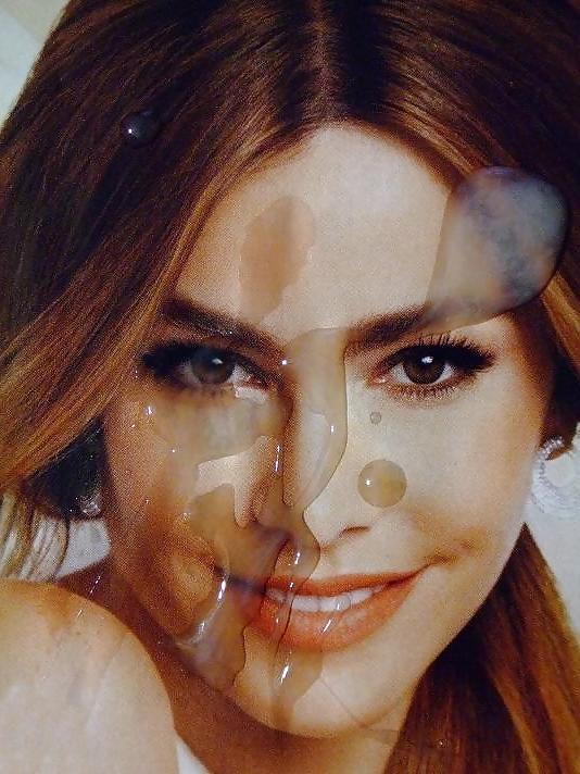 16P Sofia Vergara Get's a Man Milk Facial
