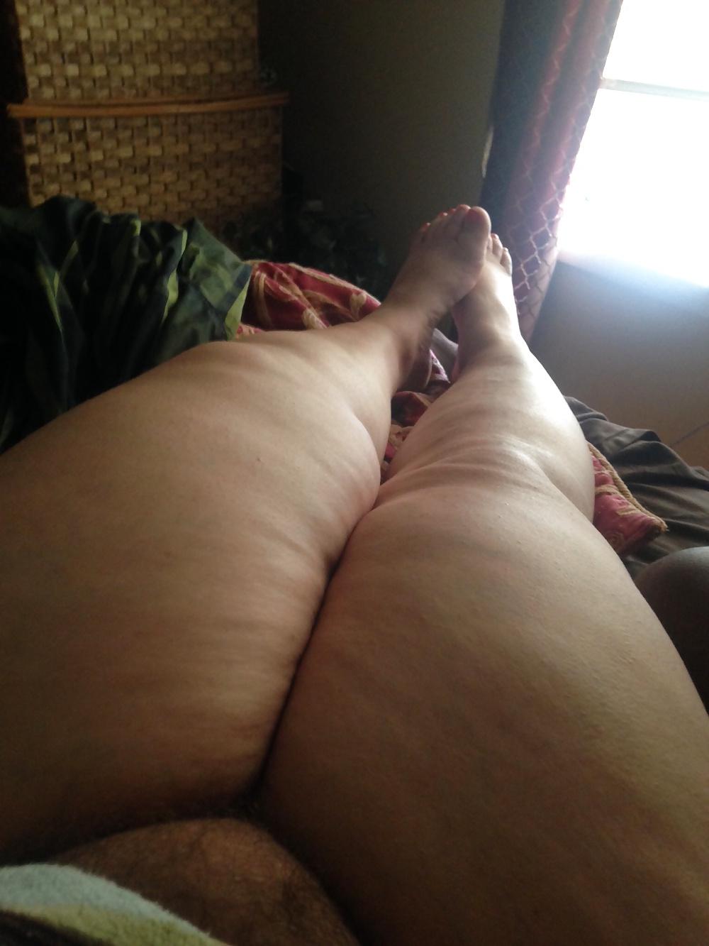 4P Wifey's Sexy Thick Legs And Hairy Pussy