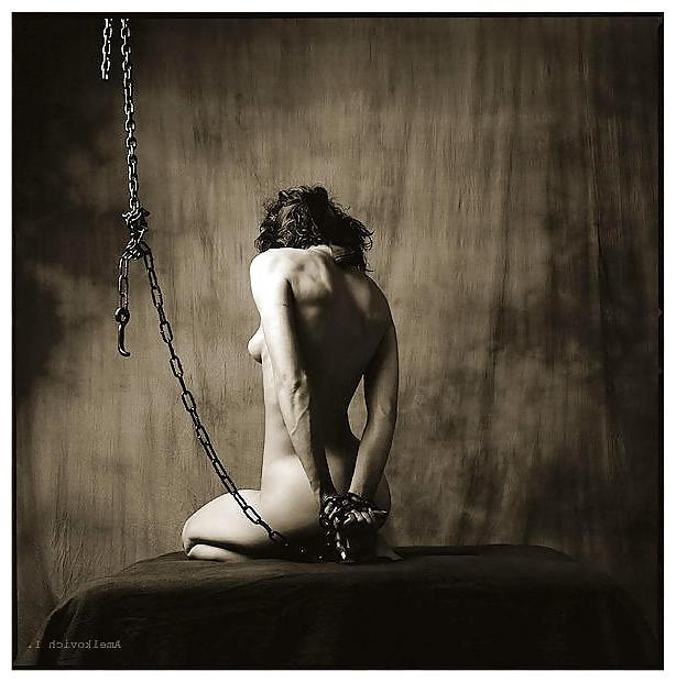 25P BDSM art