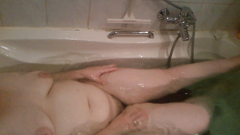 12P My wife in the bathroom 2