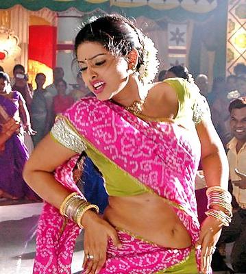 14P ACTRESS GLAMOUR STILLS