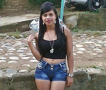 24P MAMASITAS  LATINAS EN JEANS