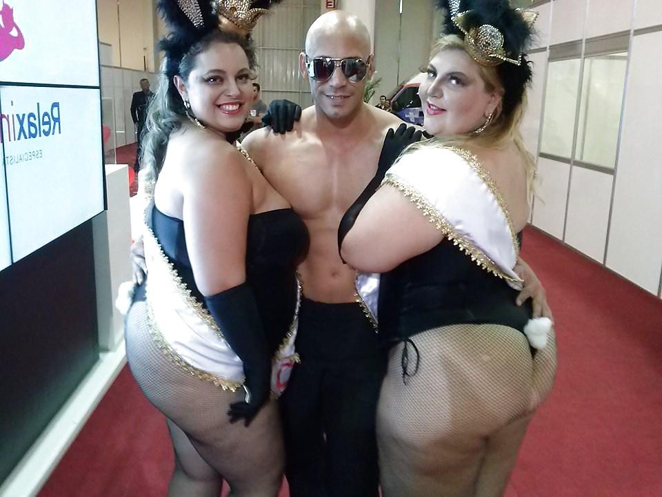25P Brazilian BBW Bunnies
