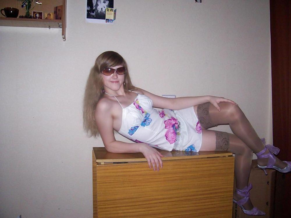 18P Hotlegs-miniskirt babe30