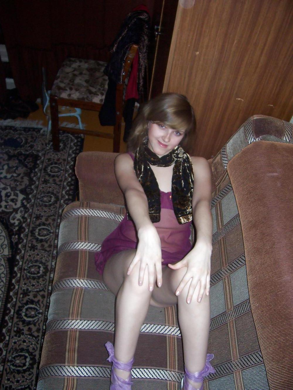 18P Hotlegs-miniskirt babe30
