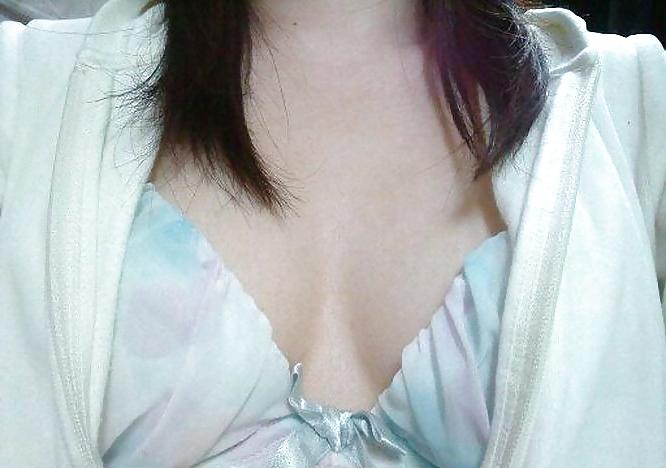 10P Chinese girl big boobs