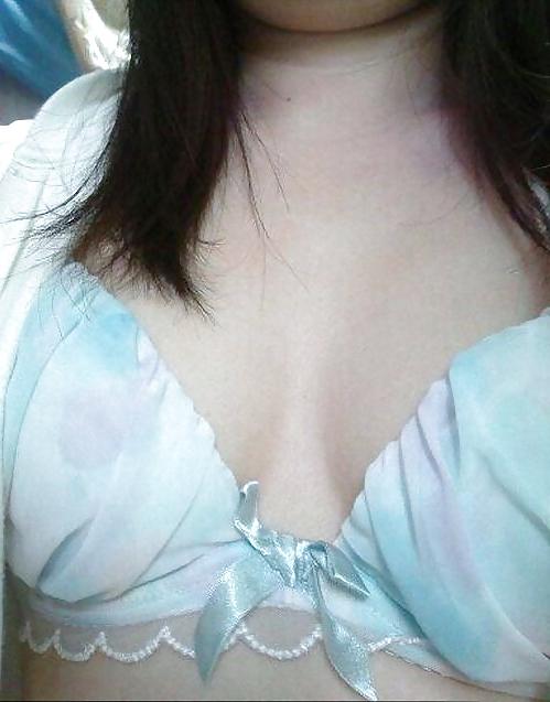 10P Chinese girl big boobs