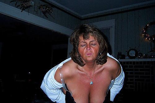 25P Mature Fat Mom Huge Tits