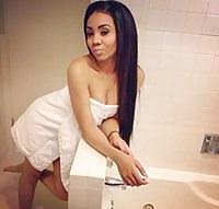 21P Dominican Latina babe very curvy hottie
