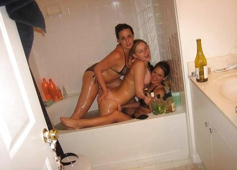 17P Bathroom Antics