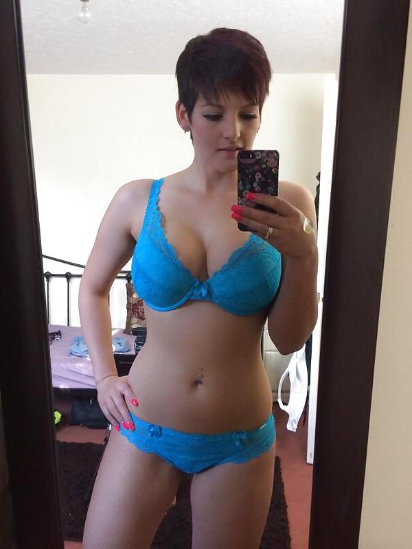 25P Busty Goddesses - Short Haired Girls With Huge Breasts, 32