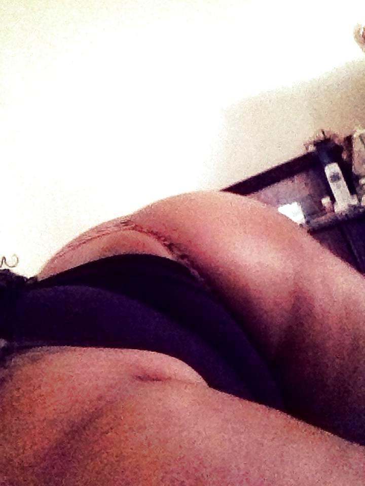 17P My thick chick