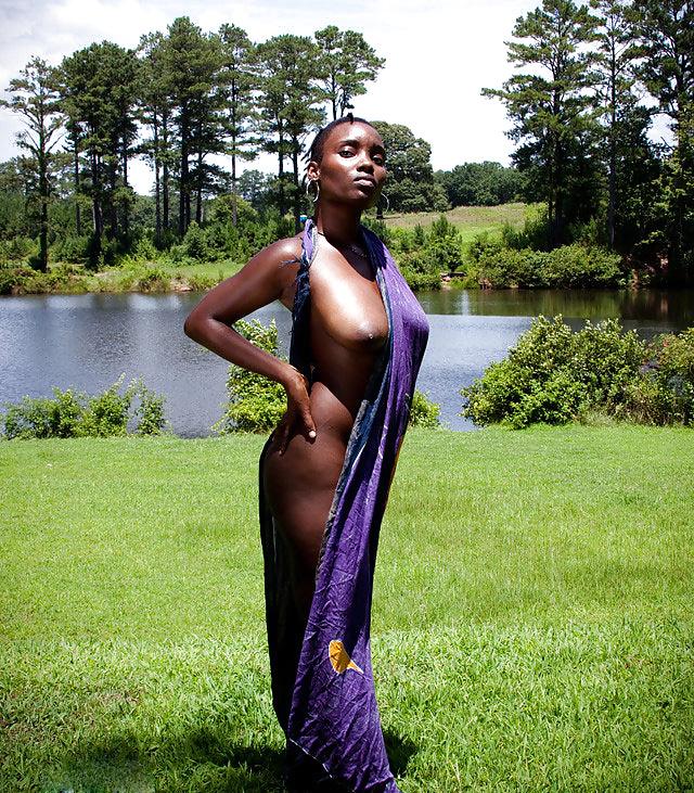 25P Uganda Play Girls