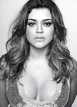 25P Sexy chubby brazilian singer preta gil