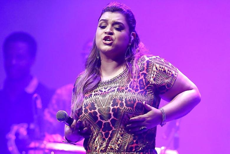 25P Sexy chubby brazilian singer preta gil