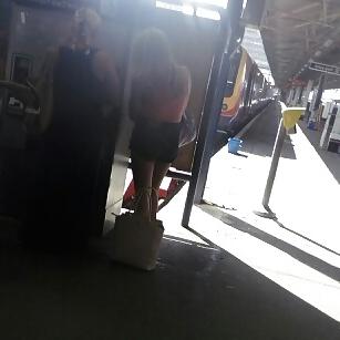 18P Hot girl in black levi's jean shorts