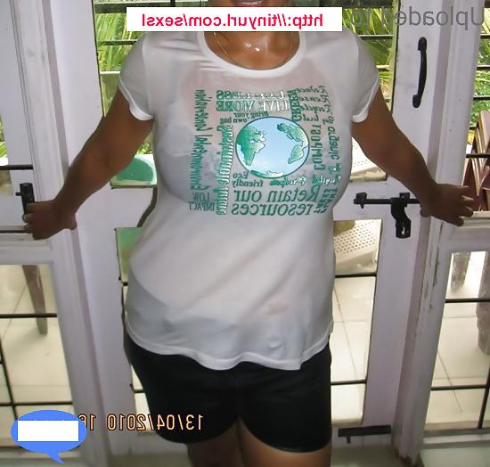 25P Sri lankan wife public nude