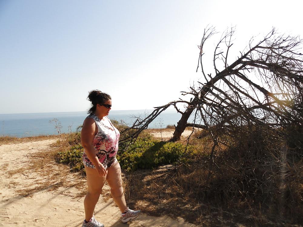 15P My fat women in holiday and public