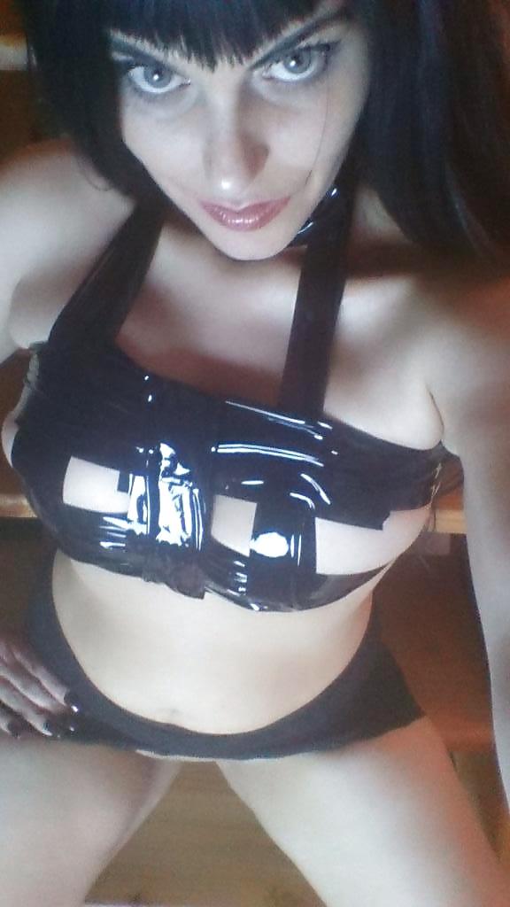13P Hot Mistress 1