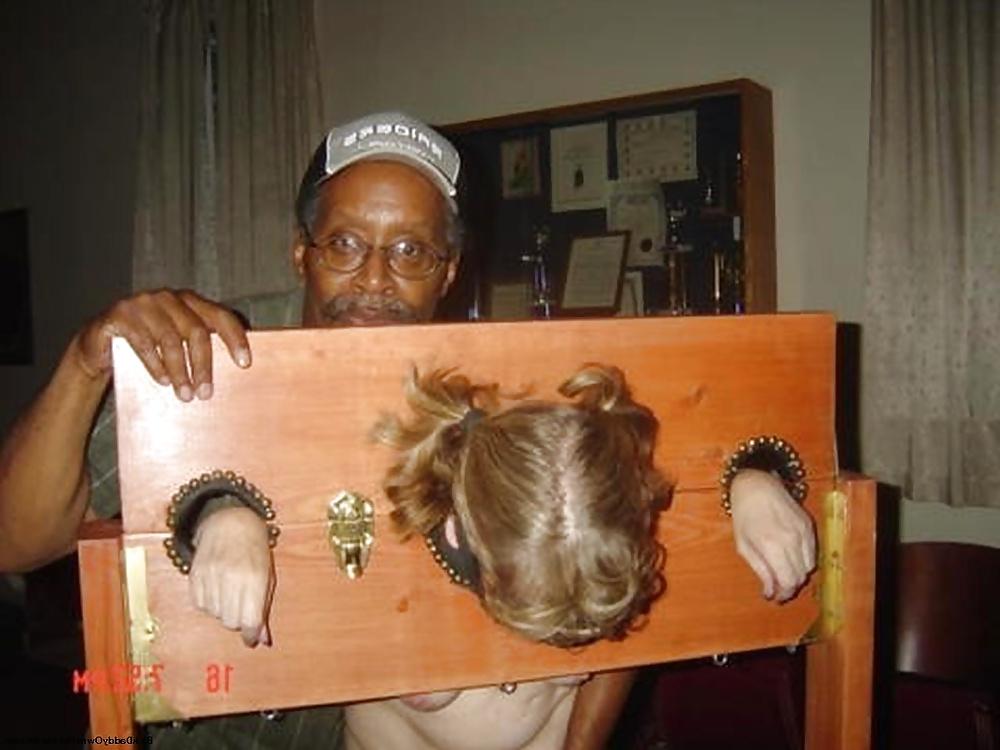 25P Submisse white slave fantasy