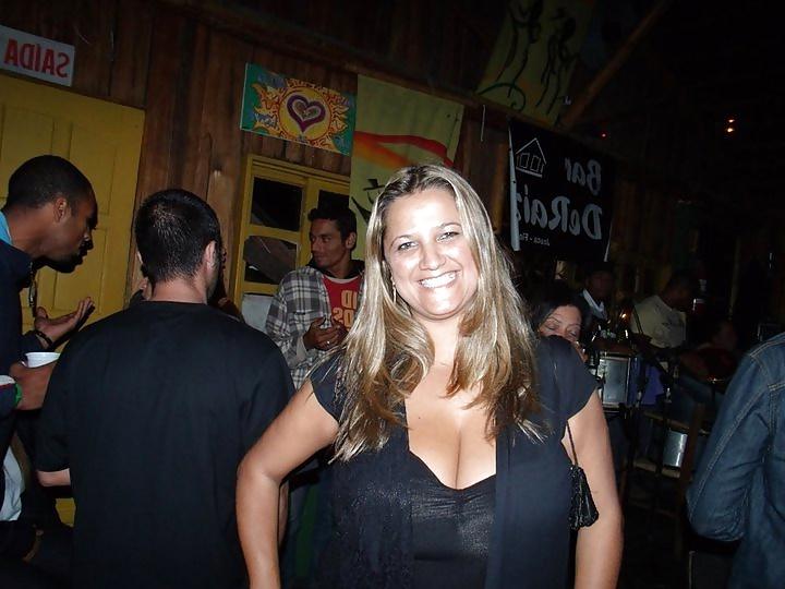 25P Brazilian Milf With Big Tits