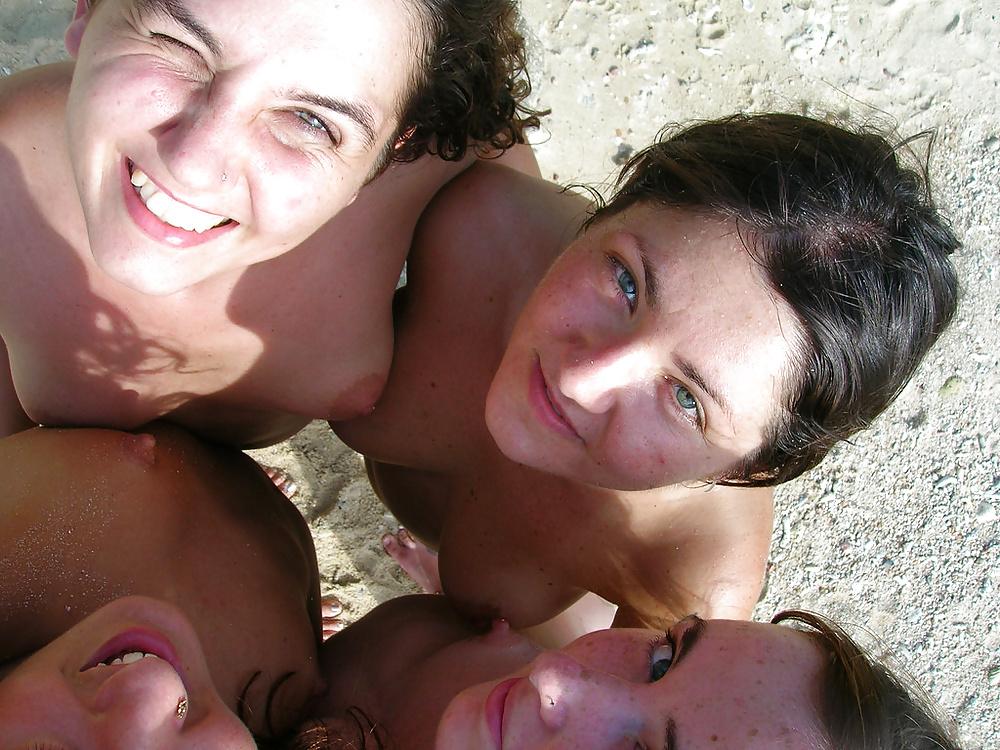 15P Bathing between friends
