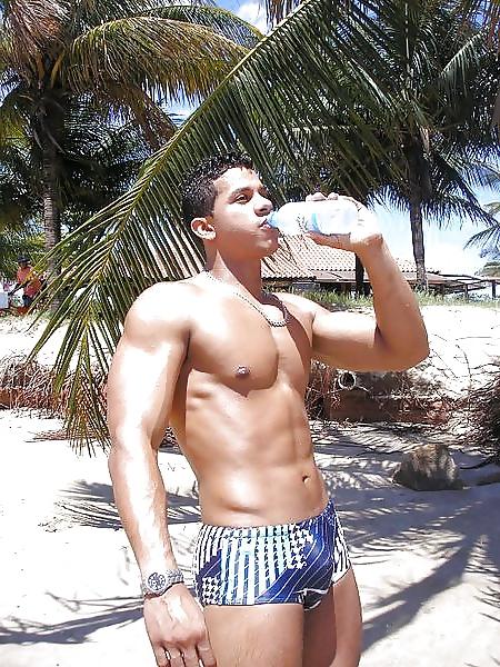 20P Brazilian men hot 8