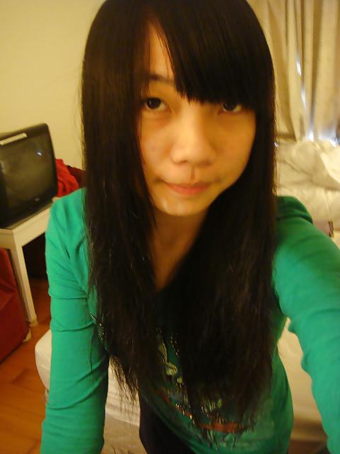 25P Chinese College girl went naughty with her beloved BF