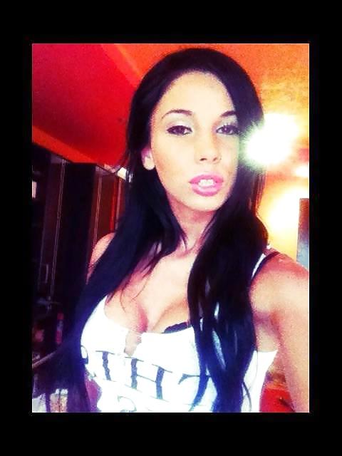 6P Fb bimbo