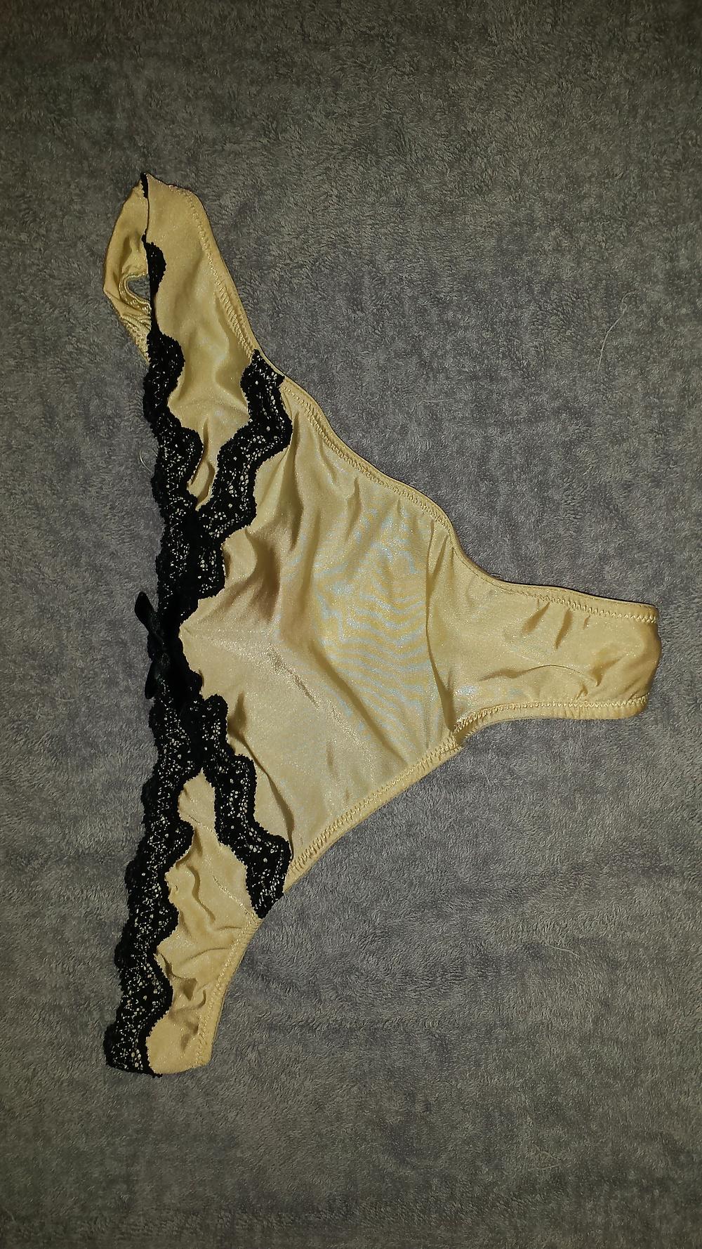 4P New wifes thong