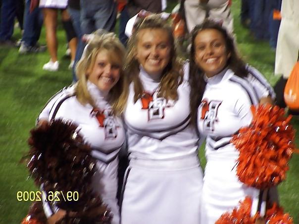 10P Former College Cheerleader Kayla and her nice tits