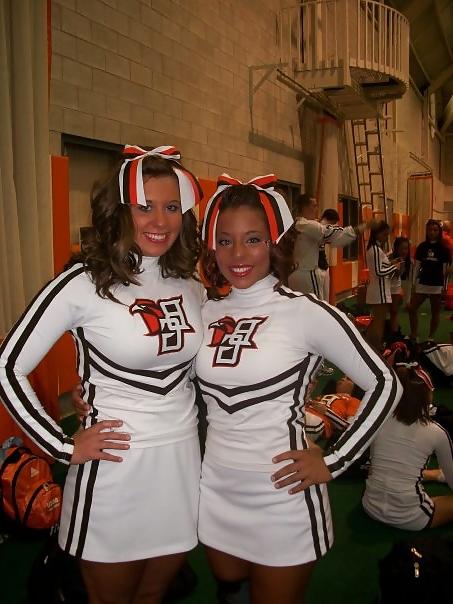 10P Former College Cheerleader Kayla and her nice tits