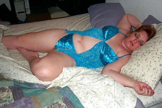 16P More redhead mature fat slut