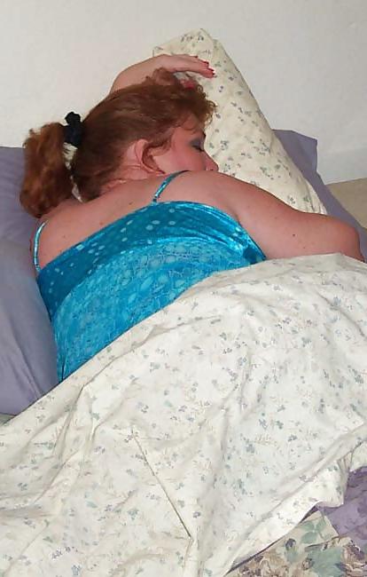 16P More redhead mature fat slut