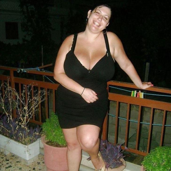 25P Curvy Beauties 85 Clothed Edition