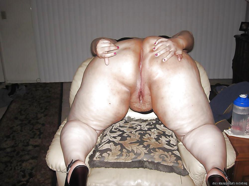 25P Fat Hairy Pussy