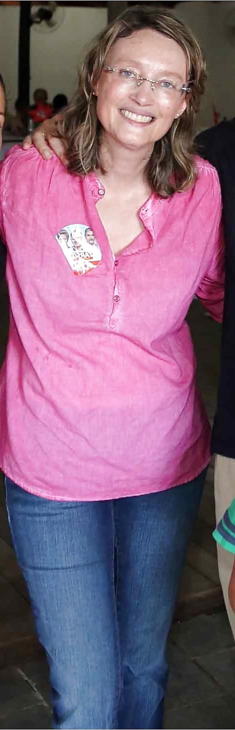 15P Hot brazilian politician
