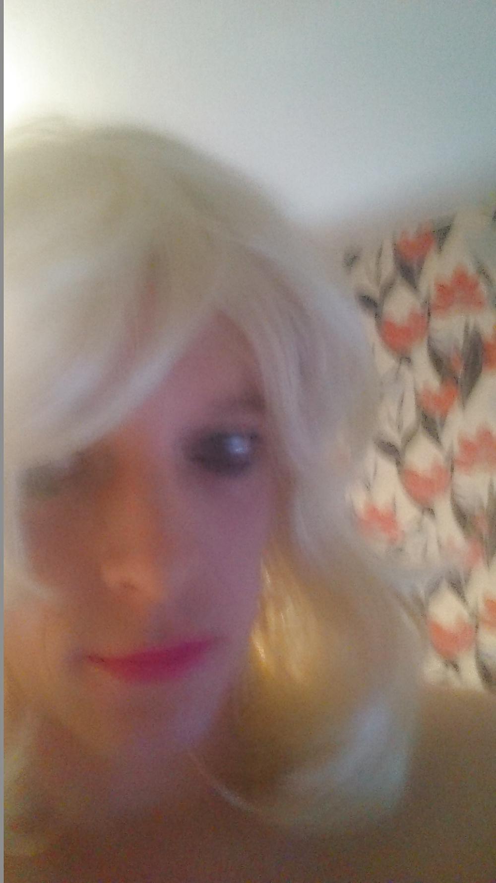 25P Blonde bimbo in pink corset